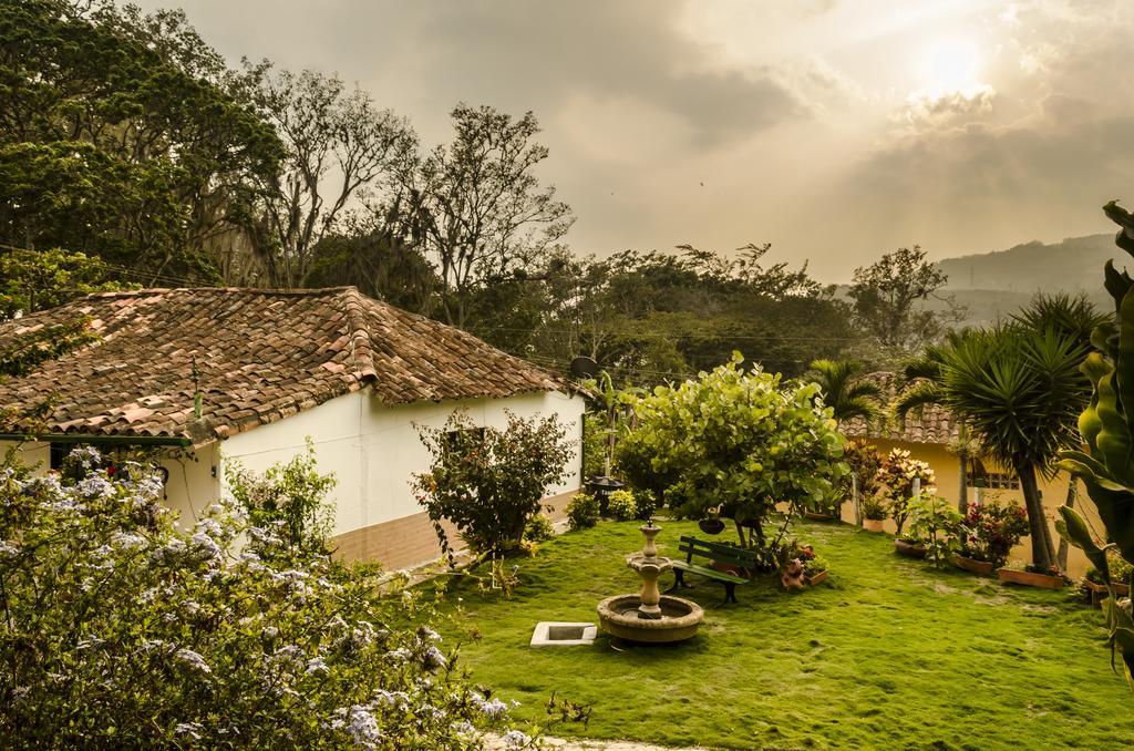 Finca Sol Y Luna San Gil Ngoại thất bức ảnh